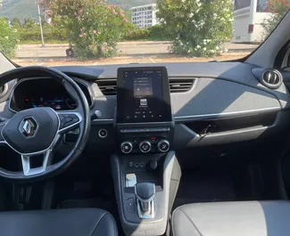 Autohuur Renault Zoe 2020 in in Montenegro, met Elektriciteit brandstof en 150 pk ➤ Vanaf 30 EUR per dag.