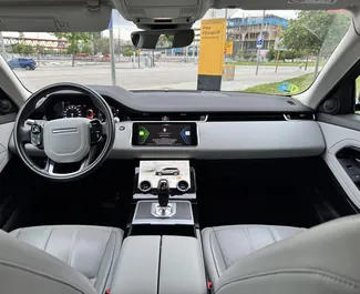Autohuur Land Rover Range Rover Evoque 2020 in in Spanje, met Hybride brandstof en  pk ➤ Vanaf 100 EUR per dag.