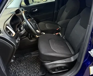 Verhuur Jeep Renegade. Economy, Comfort, Crossover Auto te huur in Georgië ✓ Borg van Zonder Borg ✓ Verzekeringsmogelijkheden TPL, FDW, Passagiers, Diefstal, Geen storting.