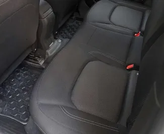 Autohuur Jeep Renegade 2021 in in Georgië, met Benzine brandstof en 169 pk ➤ Vanaf 76 GEL per dag.