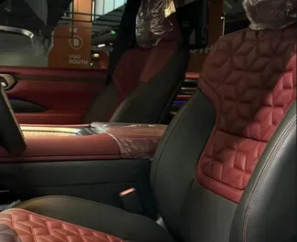 Verhuur Nissan Patrol. Premium, Luxe, SUV Auto te huur in de VAE ✓ Borg van Borg van 2000 AED ✓ Verzekeringsmogelijkheden TPL, CDW.