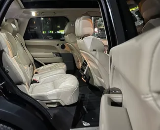 Land Rover Range Rover Sport 2020 beschikbaar voor verhuur in Tbilisi, met een kilometerlimiet van 250 km/dag.