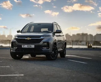 Autohuur Chevrolet Captiva #14713 Automatisch in Dubai, uitgerust met 1,6L motor ➤ Van Lasha in de VAE.