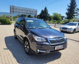 Vooraanzicht van een huurauto Subaru Forester in Tbilisi, Georgië ✓ Auto #14750. ✓ Transmissie Automatisch TM ✓ 0 beoordelingen.