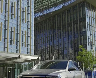 Vooraanzicht van een huurauto Volkswagen Polo Sedan in Almaty, Kazachstan ✓ Auto #14737. ✓ Transmissie Automatisch TM ✓ 0 beoordelingen.