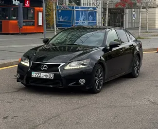 Vooraanzicht van een huurauto Lexus GS350 in Almaty, Kazachstan ✓ Auto #14744. ✓ Transmissie Automatisch TM ✓ 0 beoordelingen.