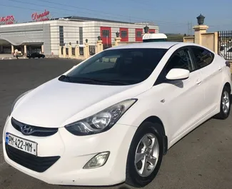 Vooraanzicht van een huurauto Hyundai Elantra in Tbilisi, Georgië ✓ Auto #14794. ✓ Transmissie Automatisch TM ✓ 0 beoordelingen.