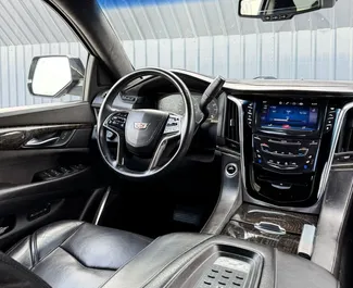 Cadillac Escalade 2019 met Aandrijving op alle wielen systeem, beschikbaar in Tbilisi.