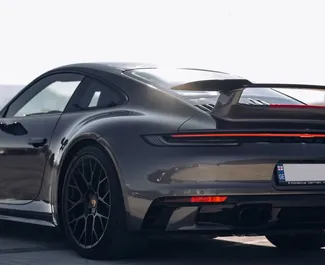 Vooraanzicht van een huurauto Porsche 911 Carrera GTS in Tbilisi, Georgië ✓ Auto #14788. ✓ Transmissie Automatisch TM ✓ 0 beoordelingen.