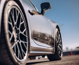 Autohuur Porsche 911 Carrera GTS 2023 in in Georgië, met Benzine brandstof en 400 pk ➤ Vanaf 1400 GEL per dag.