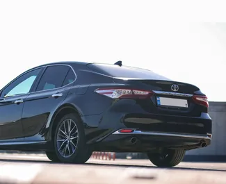 Verhuur Toyota Camry. Comfort, Premium Auto te huur in Georgië ✓ Borg van Borg van 200 GEL ✓ Verzekeringsmogelijkheden TPL, CDW.