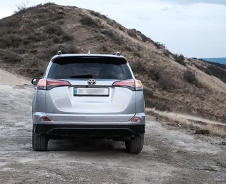 Verhuur Toyota Rav4. Comfort, SUV, Crossover Auto te huur in Georgië ✓ Borg van Zonder Borg ✓ Verzekeringsmogelijkheden TPL, CDW, SCDW, FDW, Passagiers, Diefstal.