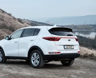 Kia Sportage 2015 beschikbaar voor verhuur in Tbilisi, met een kilometerlimiet van onbeperkt.