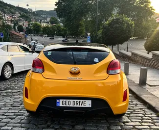 Benzine motor van 1,6L van Hyundai Veloster 2016 te huur in Tbilisi.