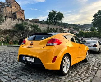 Hyundai Veloster 2016 beschikbaar voor verhuur in Tbilisi, met een kilometerlimiet van onbeperkt.