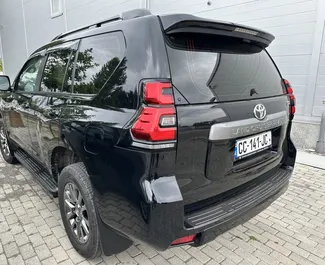 Autohuur Toyota Land Cruiser Prado 2023 in in Georgië, met Diesel brandstof en 350 pk ➤ Vanaf 350 GEL per dag.