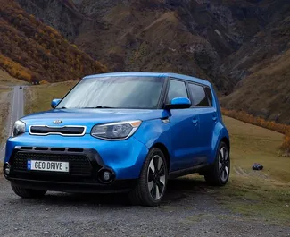Vooraanzicht van een huurauto Kia Soul in Tbilisi, Georgië ✓ Auto #14600. ✓ Transmissie Automatisch TM ✓ 0 beoordelingen.