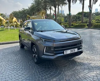 Vooraanzicht van een huurauto JAC JS4 in Dubai, Verenigde Arabische Emiraten ✓ Auto #11301. ✓ Transmissie Automatisch TM ✓ 0 beoordelingen.