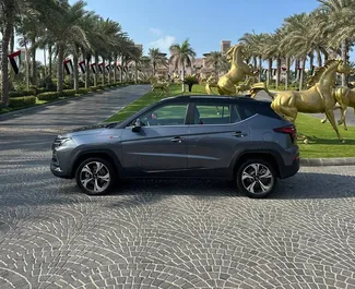 Autohuur JAC JS4 #11301 Automatisch in Dubai, uitgerust met 1,5L motor ➤ Van Andry in de VAE.