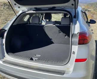 Hyundai Tucson 2019 met Aandrijving op alle wielen systeem, beschikbaar in Tbilisi.
