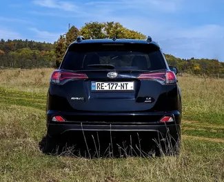 Verhuur Toyota Rav4. Comfort, SUV, Crossover Auto te huur in Georgië ✓ Borg van Zonder Borg ✓ Verzekeringsmogelijkheden TPL, CDW, SCDW, FDW, Passagiers, Diefstal.