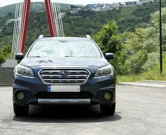 Vooraanzicht van een huurauto Subaru Outback in Tbilisi, Georgië ✓ Auto #14634. ✓ Transmissie Automatisch TM ✓ 0 beoordelingen.