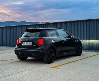 Autohuur Mini John Cooper Works 2017 in in Georgië, met Benzine brandstof en 231 pk ➤ Vanaf 130 GEL per dag.