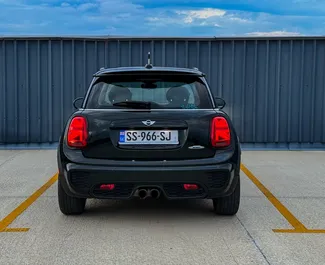 Verhuur Mini John Cooper Works. Comfort, Premium Auto te huur in Georgië ✓ Borg van Zonder Borg ✓ Verzekeringsmogelijkheden TPL, CDW, SCDW, FDW, Passagiers.