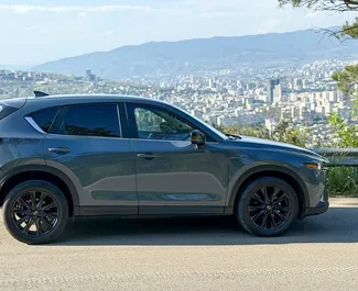 Verhuur Mazda CX-5. Economy, Comfort, Crossover Auto te huur in Georgië ✓ Borg van Zonder Borg ✓ Verzekeringsmogelijkheden TPL, CDW, SCDW, FDW, Passagiers, Diefstal.