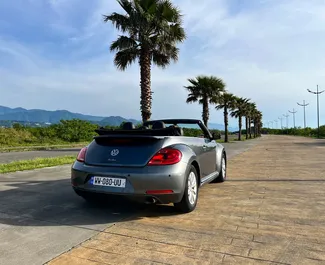 Autohuur Volkswagen Beetle Cabrio 2015 in in Georgië, met Benzine brandstof en 245 pk ➤ Vanaf 130 GEL per dag.