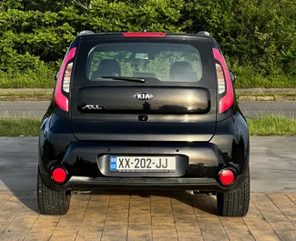 Benzine motor van 1,6L van Kia Soul 2014 te huur in Tbilisi.
