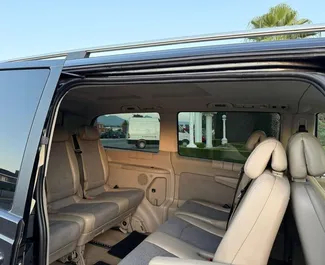 Autohuur Mercedes-Benz Vito 2012 in in Albanië, met Diesel brandstof en  pk ➤ Vanaf 65 EUR per dag.