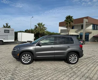 Autohuur Volkswagen Tiguan 2017 in in Albanië, met Benzine brandstof en  pk ➤ Vanaf 49 EUR per dag.