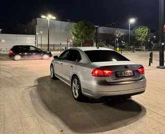 Autohuur Volkswagen Passat 2015 in in Albanië, met Benzine brandstof en  pk ➤ Vanaf 41 EUR per dag.