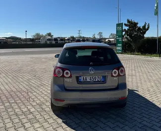 Verhuur Volkswagen Golf 6. Economy, Comfort Auto te huur in Albanië ✓ Borg van Borg van 100 EUR ✓ Verzekeringsmogelijkheden TPL, Buitenland.