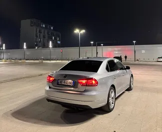 Verhuur Volkswagen Passat. Comfort, Premium Auto te huur in Albanië ✓ Borg van Borg van 100 EUR ✓ Verzekeringsmogelijkheden TPL, Buitenland.
