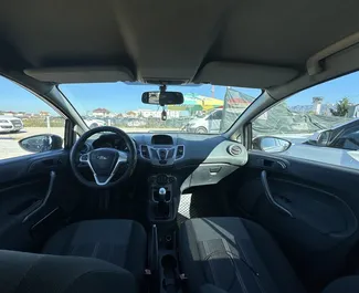 Autohuur Ford Fiesta #14837 Handmatig op de luchthaven van Tirana, uitgerust met 1,6L motor ➤ Van Vilson in Albanië.