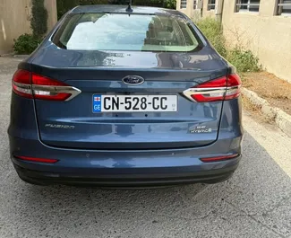 Interieur van Ford Fusion Sedan te huur in Georgië. Een geweldige auto met 5 zitplaatsen en een Automatisch transmissie.
