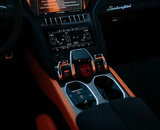 Verhuur Lamborghini Urus. Premium, Luxe, Crossover Auto te huur in Georgië ✓ Borg van Borg van 3000 GEL ✓ Verzekeringsmogelijkheden TPL, CDW, FDW.