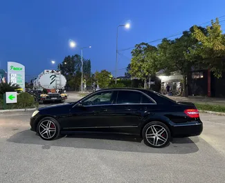 Autohuur Mercedes-Benz E-Class 2012 in in Albanië, met Diesel brandstof en  pk ➤ Vanaf 38 EUR per dag.