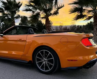 Autohuur Ford Mustang Cabrio 2021 in in Spanje, met Benzine brandstof en 317 pk ➤ Vanaf 150 EUR per dag.