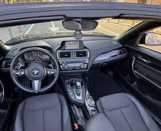 Verhuur BMW 220d Cabrio. Comfort, Premium, Cabriolet Auto te huur in Spanje ✓ Borg van Borg van 1000 EUR ✓ Verzekeringsmogelijkheden TPL.