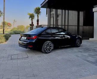 Autohuur BMW 320i #14818 Automatisch in Dubai, uitgerust met 1,8L motor ➤ Van Lasha in de VAE.