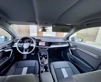 Autohuur Audi A3 Sedan 2025 in in de VAE, met Benzine brandstof en 170 pk ➤ Vanaf 276 AED per dag.