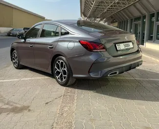 Autohuur MG 5/GT 2024 in in de VAE, met Benzine brandstof en 180 pk ➤ Vanaf 140 AED per dag.