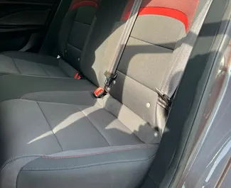 Verhuur MG 5/GT. Comfort Auto te huur in de VAE ✓ Borg van Borg van 2000 AED ✓ Verzekeringsmogelijkheden TPL.