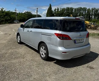 Autohuur Nissan Quest 2017 in in Georgië, met Benzine brandstof en 280 pk ➤ Vanaf 165 GEL per dag.