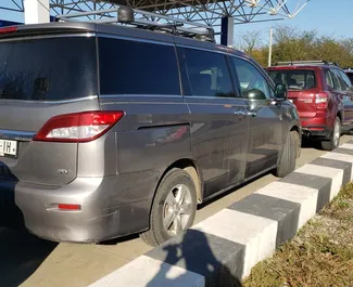 Autohuur Nissan Quest 2016 in in Georgië, met Benzine brandstof en 280 pk ➤ Vanaf 165 GEL per dag.