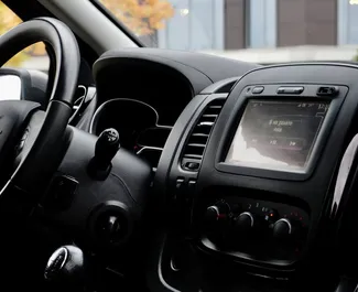 Verhuur Opel Vivaro. Economy, Comfort, Minivan Auto te huur in Wit-Rusland ✓ Borg van Borg van 133 USD ✓ Verzekeringsmogelijkheden TPL, CDW.