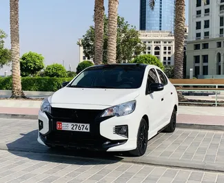 Vooraanzicht van een huurauto Mitsubishi Attrage in Dubai, Verenigde Arabische Emiraten ✓ Auto #9301. ✓ Transmissie Automatisch TM ✓ 0 beoordelingen.